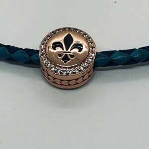 ✨✨Pandora New Orleans Louisiana Exclusive Fleu De Lis Logo Rose Gold Charm